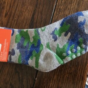 Joe Fresh Green and Blue Camouflage Socks